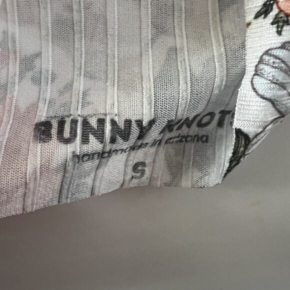 Bunny Knots Floral Headwrap - Picture 2 of 5